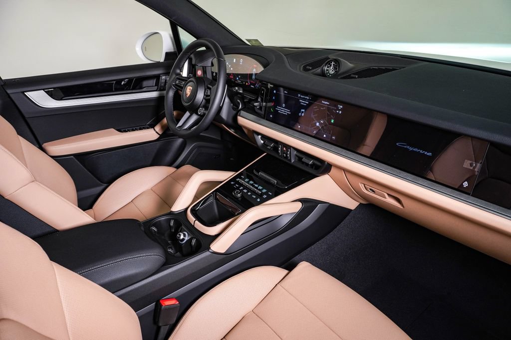 New 2026 Porsche Cayenne AWD/4WD image 14