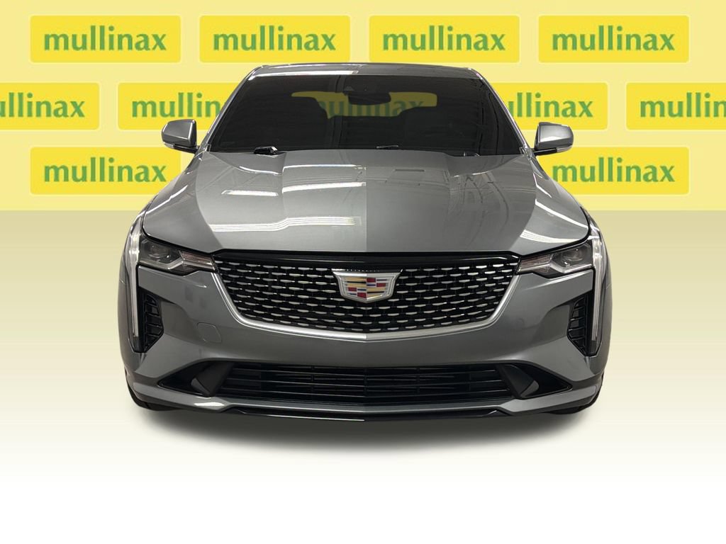 Used 2021 Cadillac CT4 Premium Luxury RWD image 6