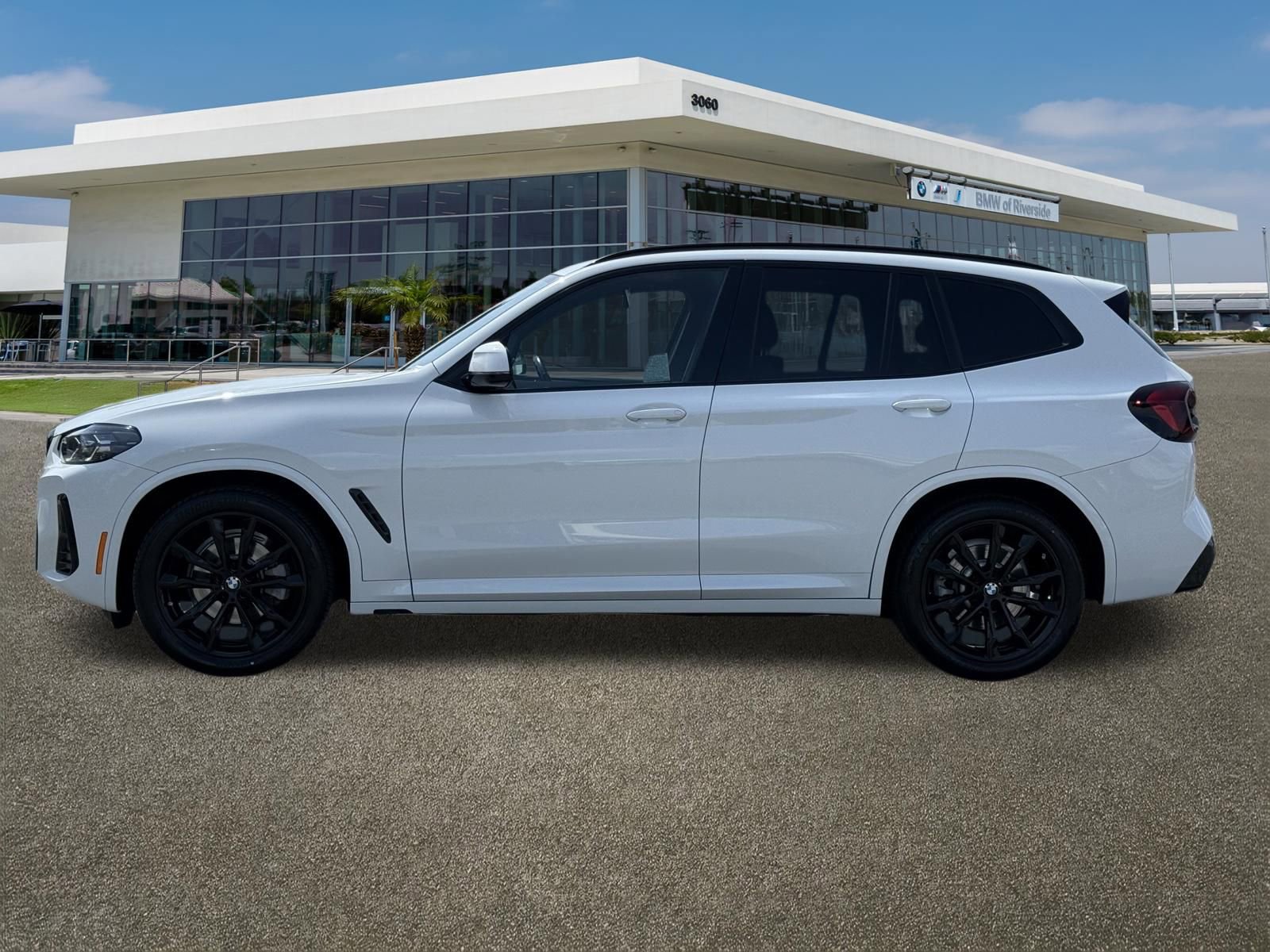 Certified 2024 BMW X3 sDrive30i w/ M Sport Package RWD image 6