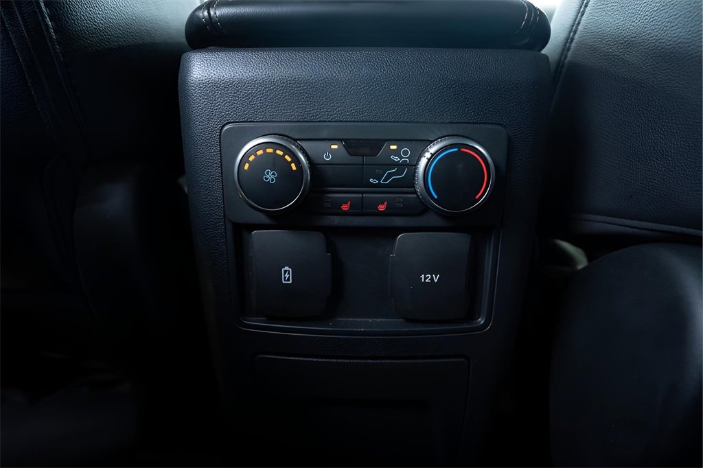 Used 2023 Ford Explorer Limited image 36