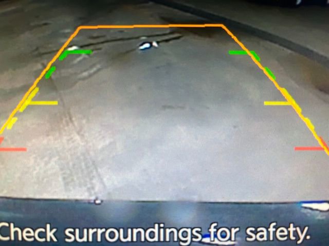 Used 2018 Nissan Pathfinder SV image 26