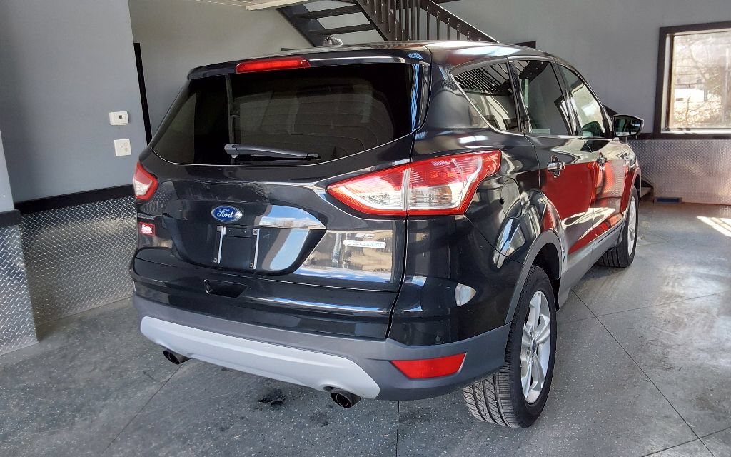 Used 2013 Ford Escape SE FWD image 9