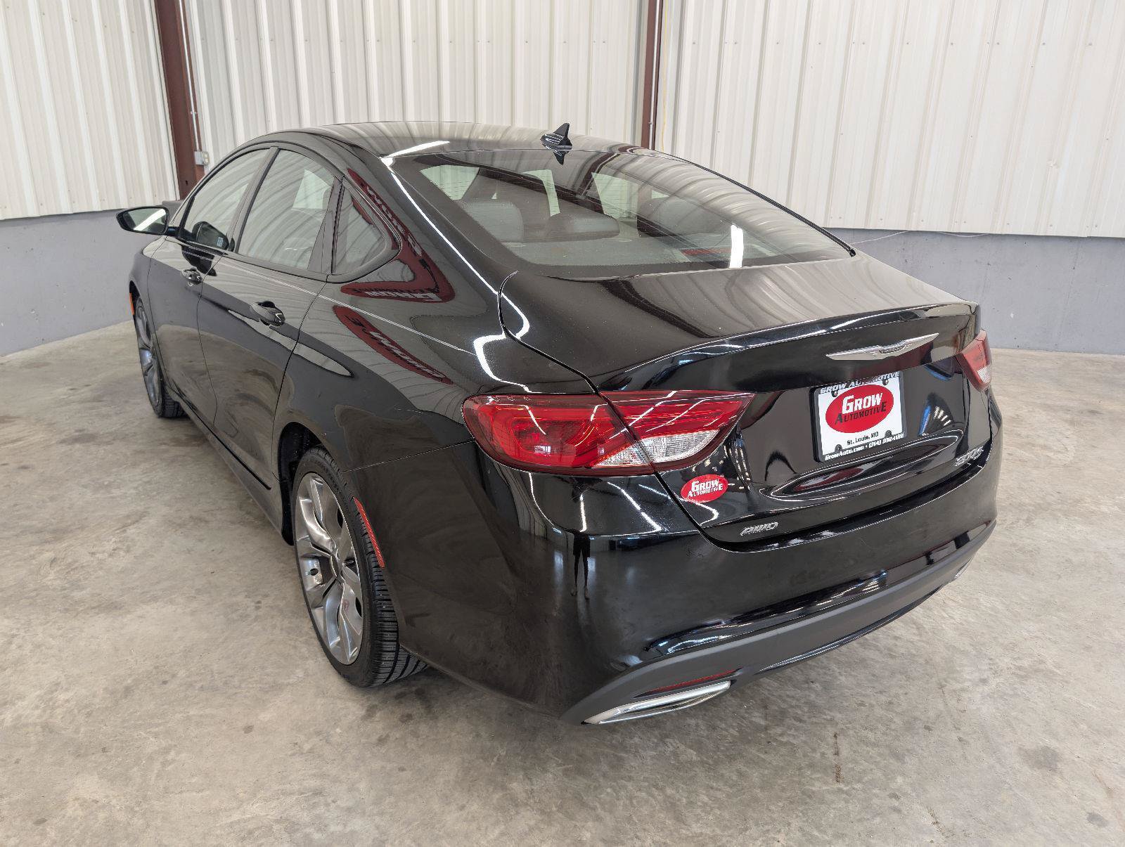 Used 2016 Chrysler 200 S w/ Navigation & Sound Group I AWD/4WD image 14