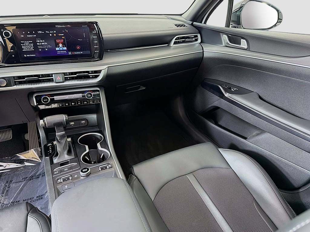 Used 2023 Kia K5 GT-Line AWD/4WD image 31