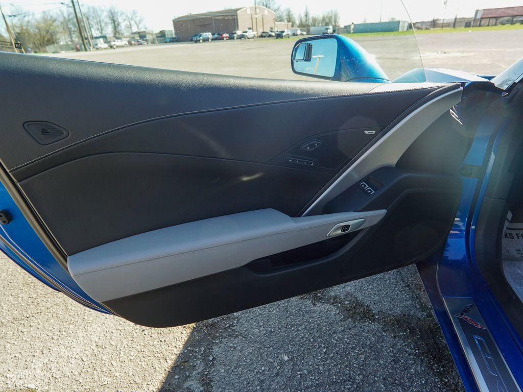 Used 2016 Chevrolet Corvette Stingray Coupe w/ 2LT Preferred Equipment Group image 14