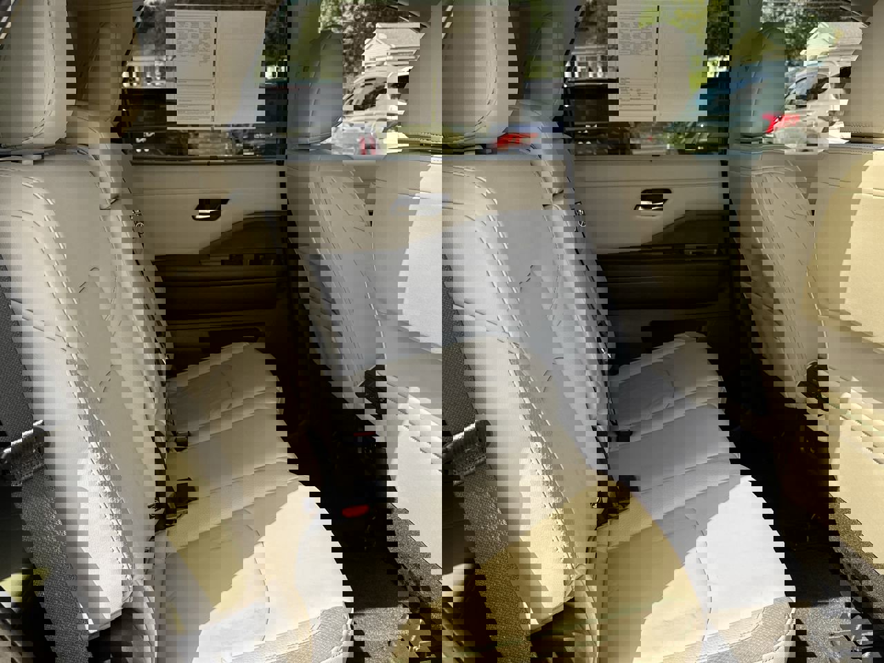 Used 2024 Nissan Pathfinder SL image 22