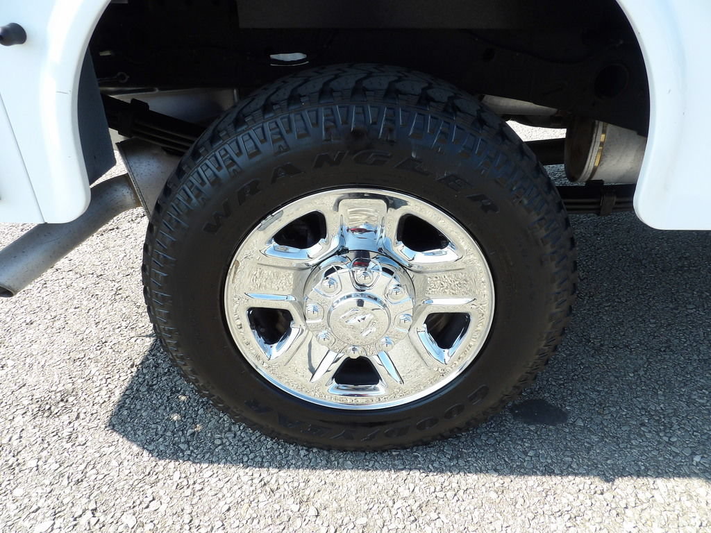 Used 2022 RAM 3500 Tradesman w/ Chrome Appearance Group AWD/4WD image 63