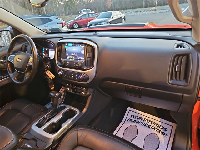 Certified 2020 Chevrolet Colorado ZR2 w/ ZR2 Dusk Special Edition image 26