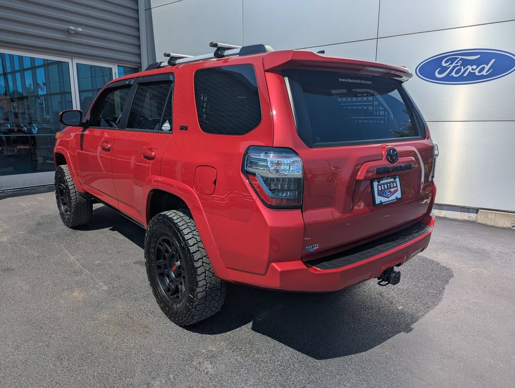 Used 2023 Toyota 4Runner SR5 AWD/4WD image 3