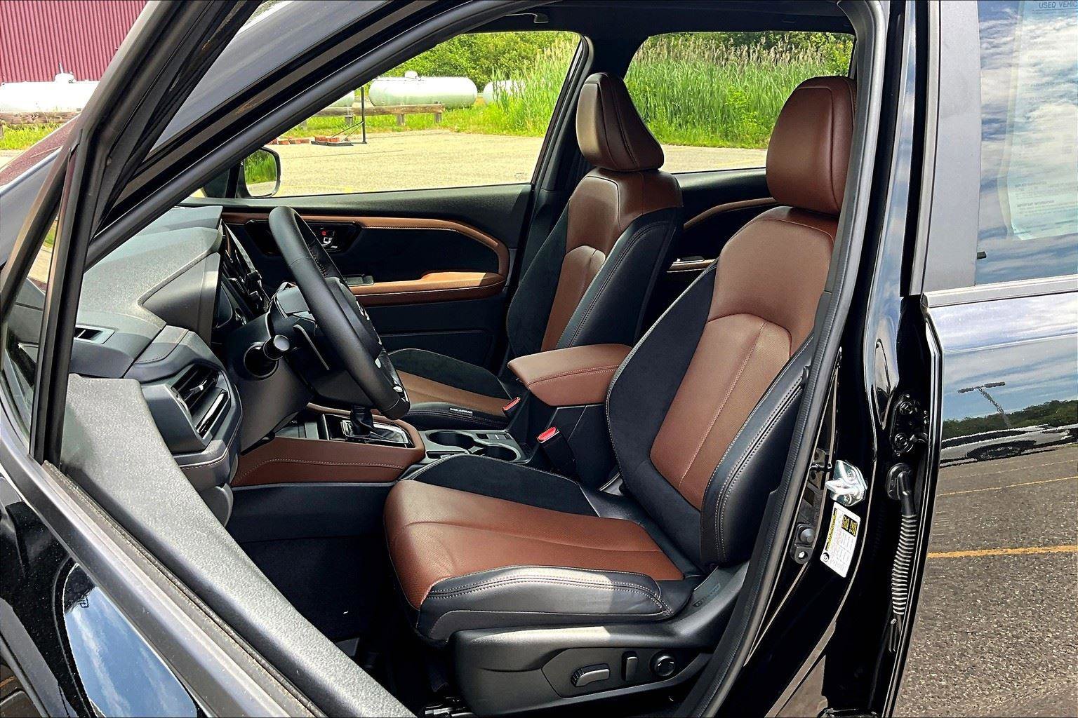 Used 2025 Subaru Forester Touring image 20