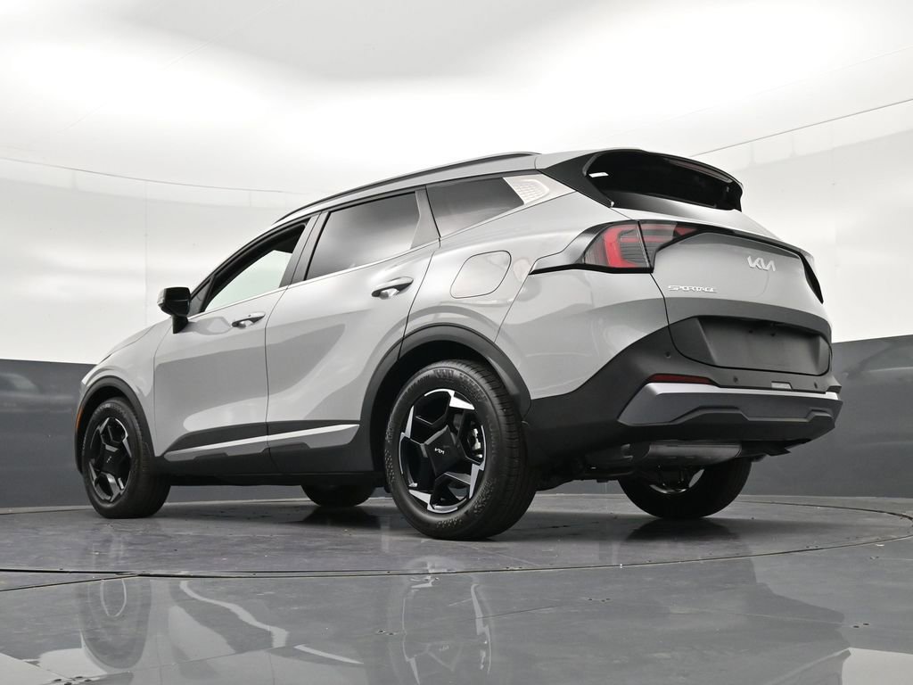 Used 2026 Kia Sportage EX w/ EX Panorama Roof Package FWD image 29
