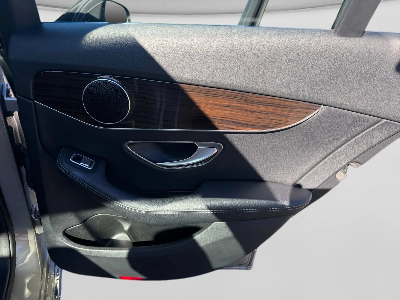 Used 2019 Mercedes-Benz C 300 4MATIC Sedan image 29