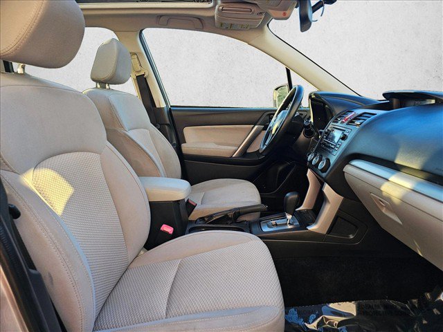 Used 2015 Subaru Forester 2.5i Premium AWD/4WD image 11