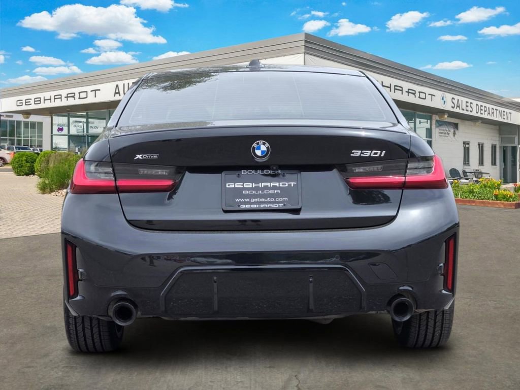 Certified 2023 BMW 330i xDrive Sedan w/ M Sport Package AWD/4WD image 7