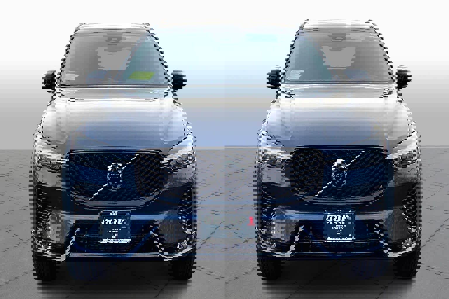 New 2026 Volvo XC60 B5 Ultra w/ Protection Package Premier image 2