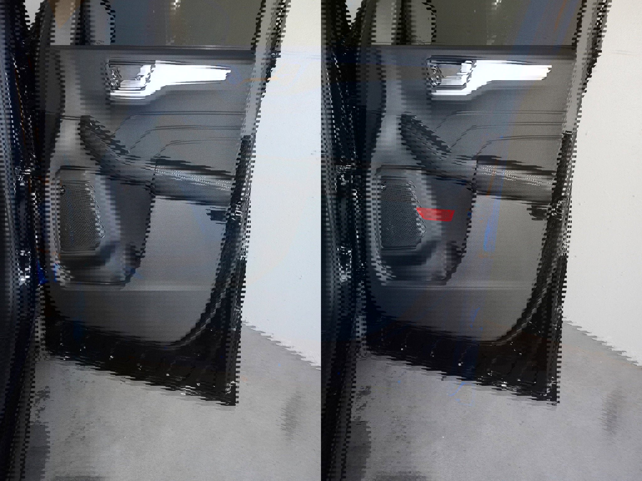 New 2025 Ford Escape SE w/ PHEV Premium Package image 41