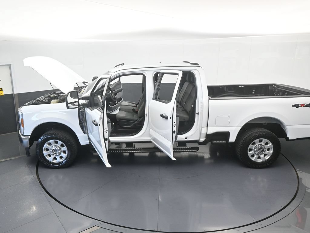 Used 2024 Ford F250 XLT AWD/4WD image 72