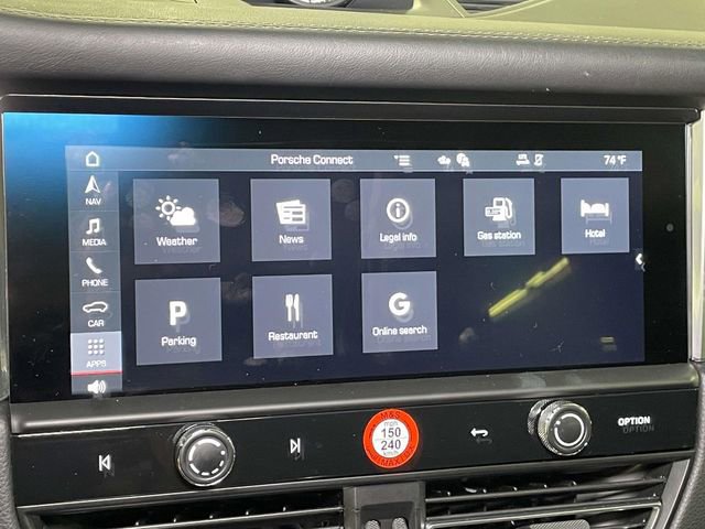 Certified 2025 Porsche Macan S AWD/4WD image 30