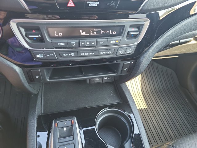 Used 2021 Honda Passport Touring image 35