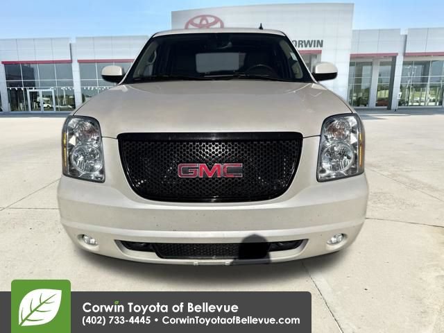 Used 2013 GMC Yukon Denali AWD/4WD image 16
