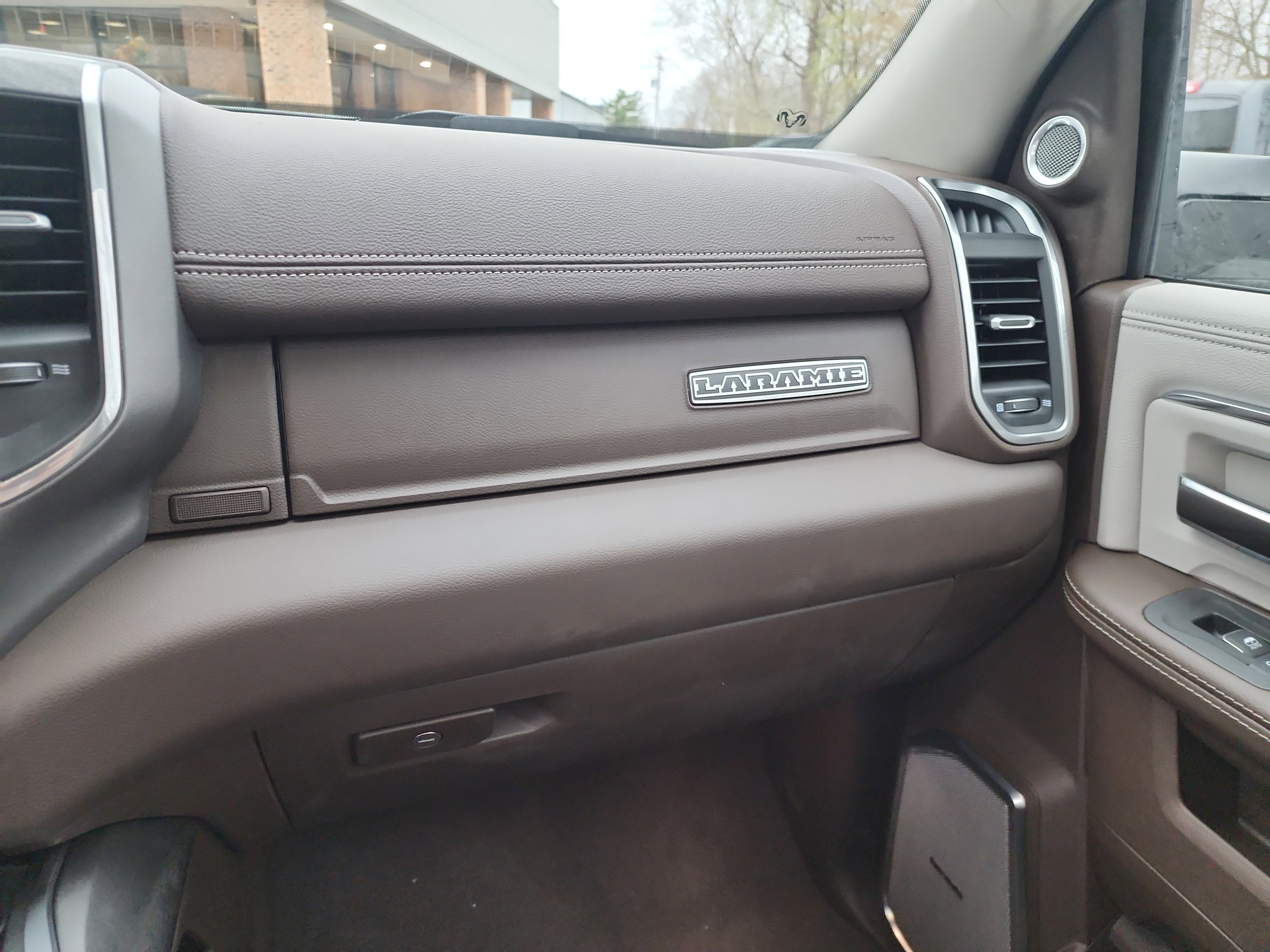 New 2025 RAM 2500 Laramie image 12