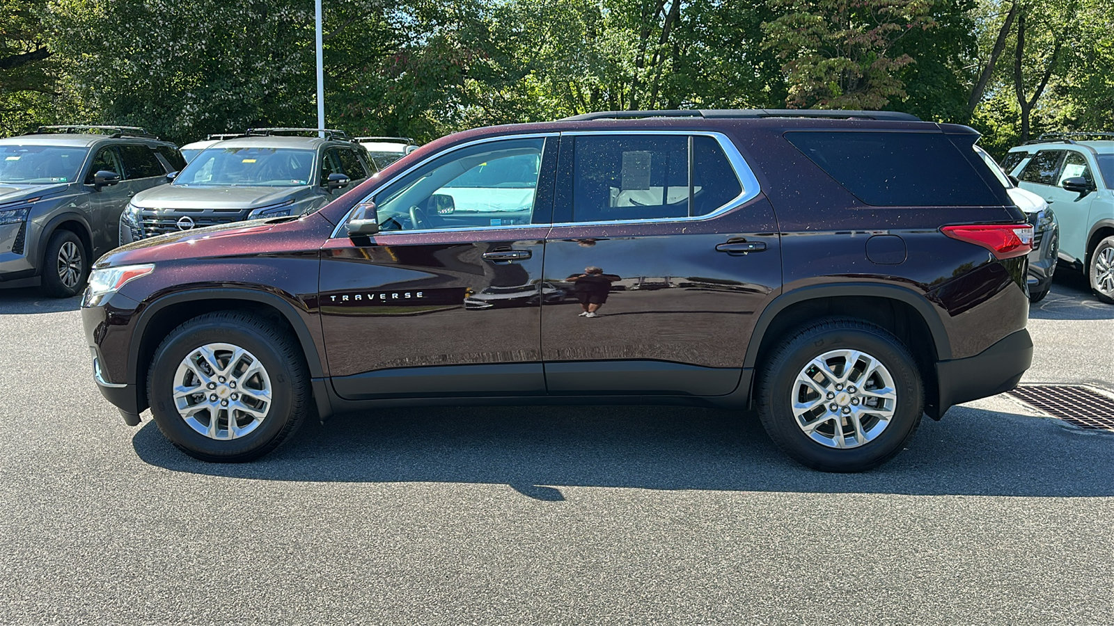 Used 2021 Chevrolet Traverse LT AWD/4WD image 28