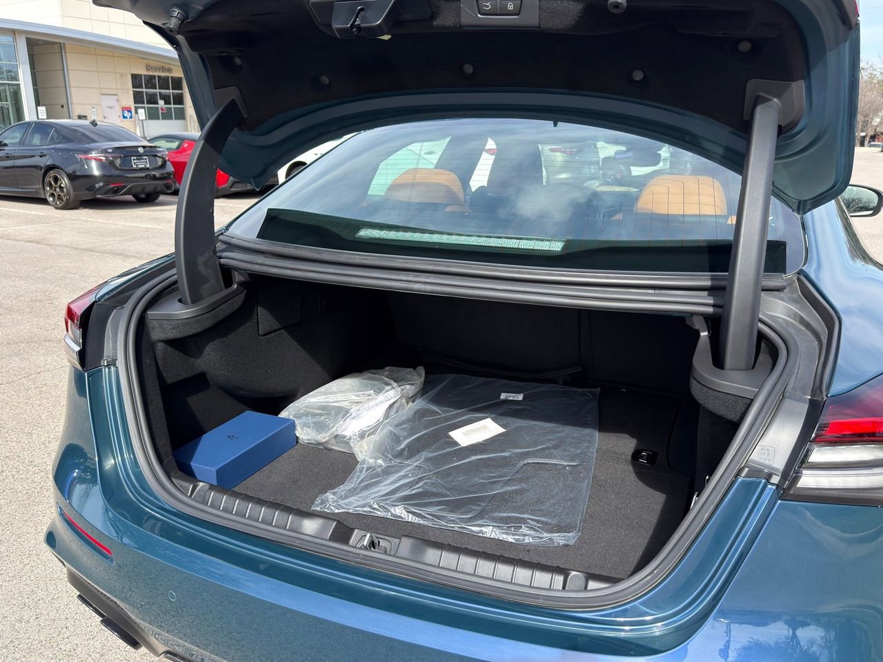 Used 2024 Maserati Ghibli Trofeo image 34