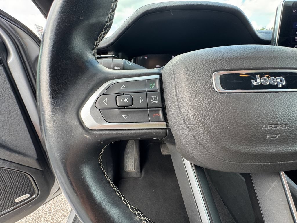 Used 2022 Jeep Compass High Altitude AWD/4WD image 22
