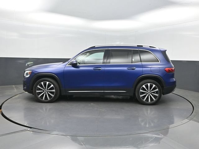 Used 2020 Mercedes-Benz GLB 250 w/ Premium Package image 3