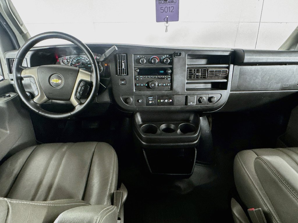 Used 2017 Chevrolet Express 3500 LS RWD image 23