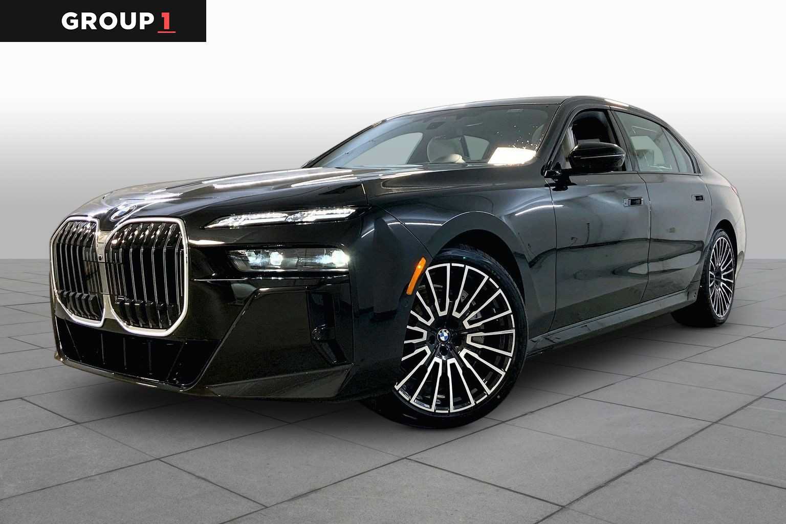 New 2026 BMW 740i xDrive w/ Executive Package