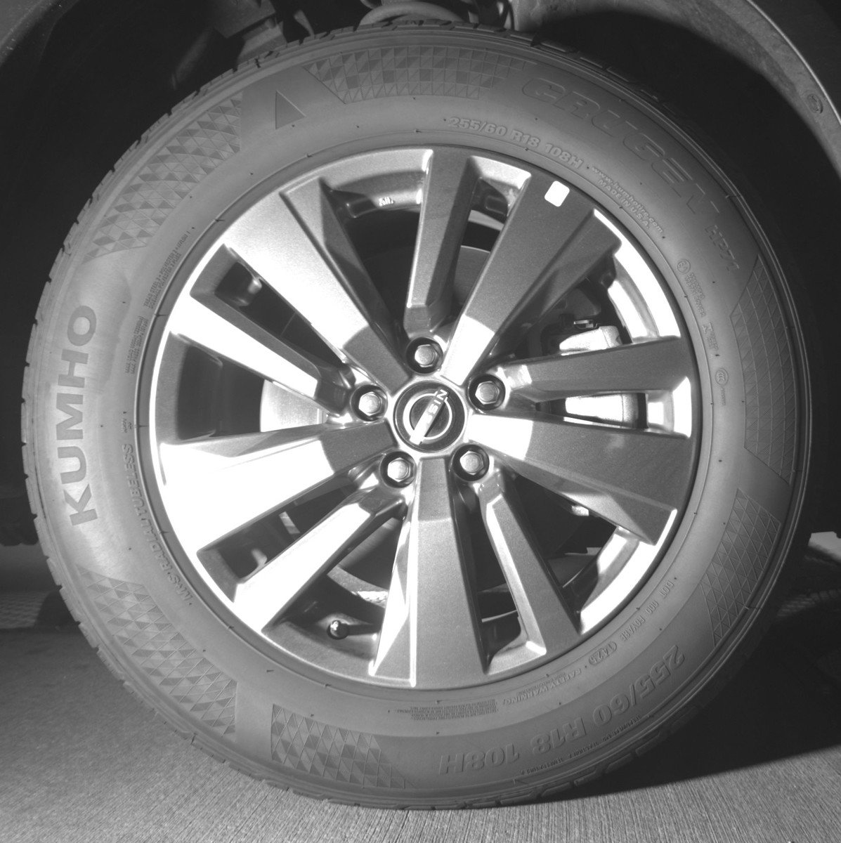 Used 2025 Nissan Pathfinder SV AWD/4WD image 13