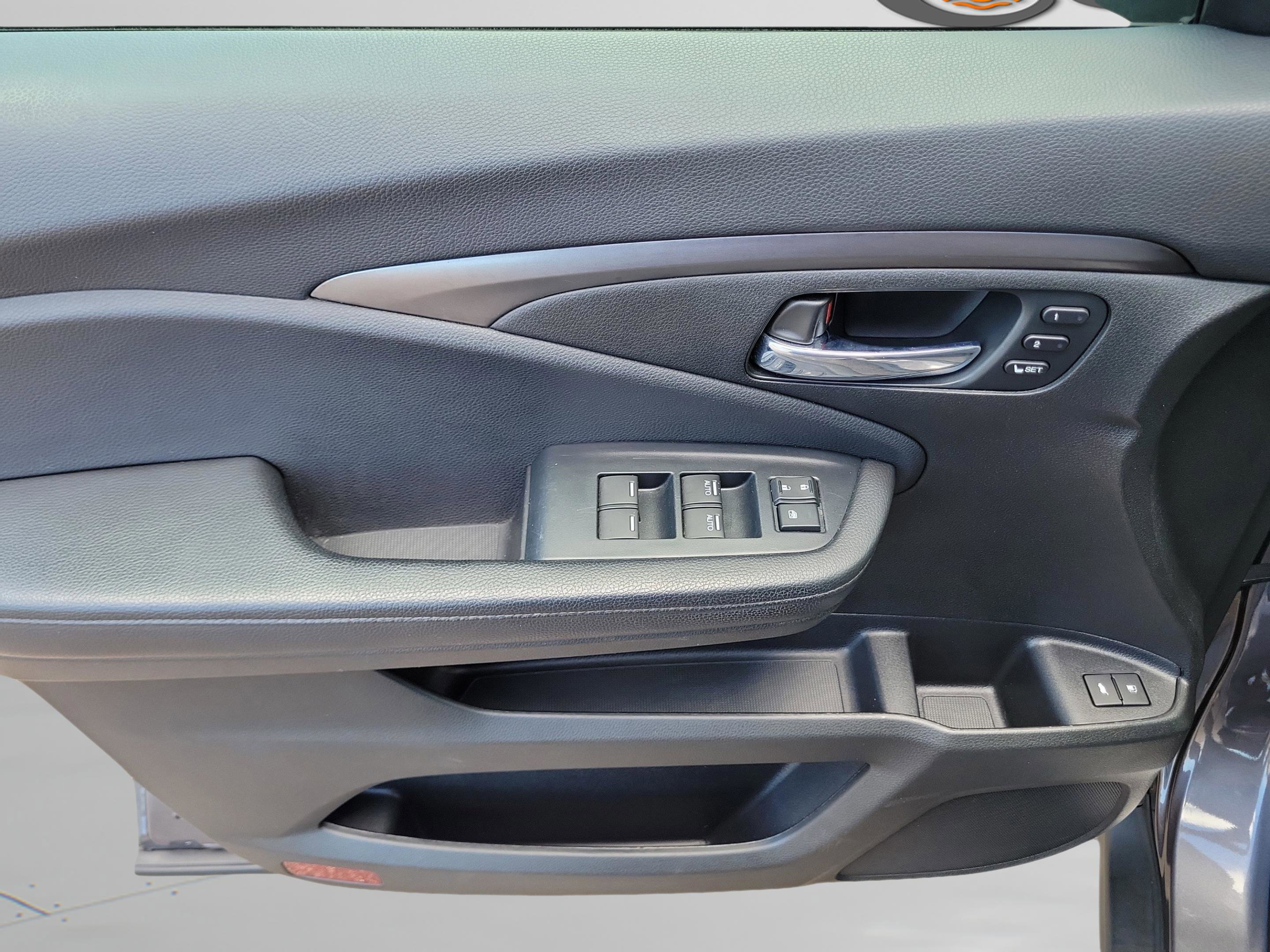 Used 2022 Honda Pilot Special Edition image 24