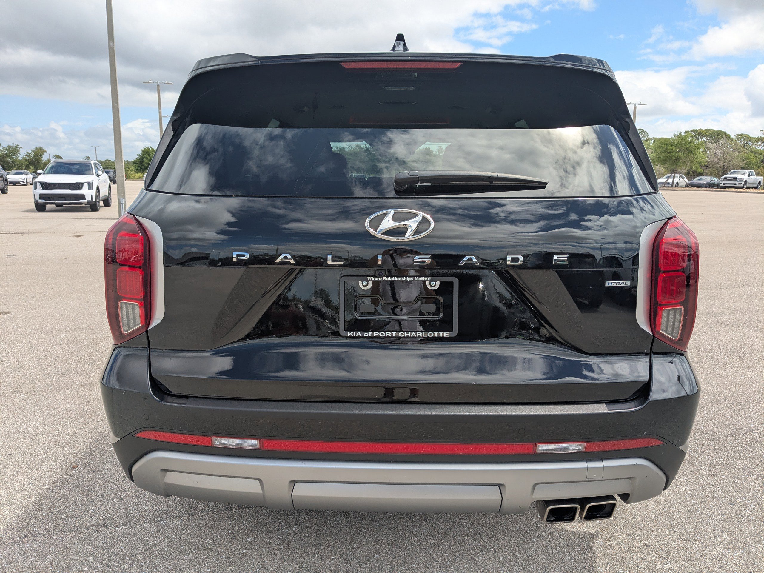 Used 2024 Hyundai Palisade SEL image 6