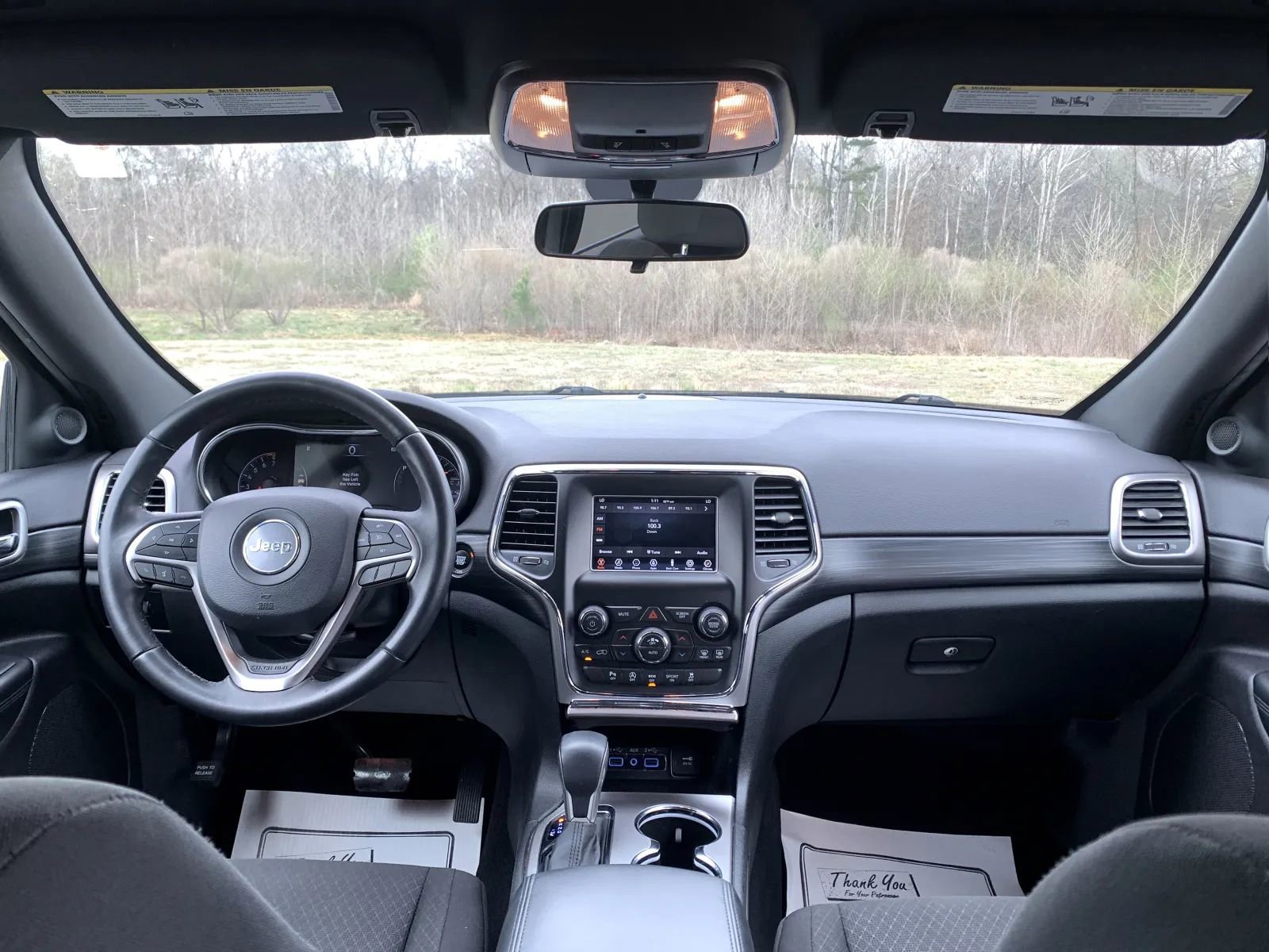 Used 2019 Jeep Grand Cherokee Laredo RWD image 12