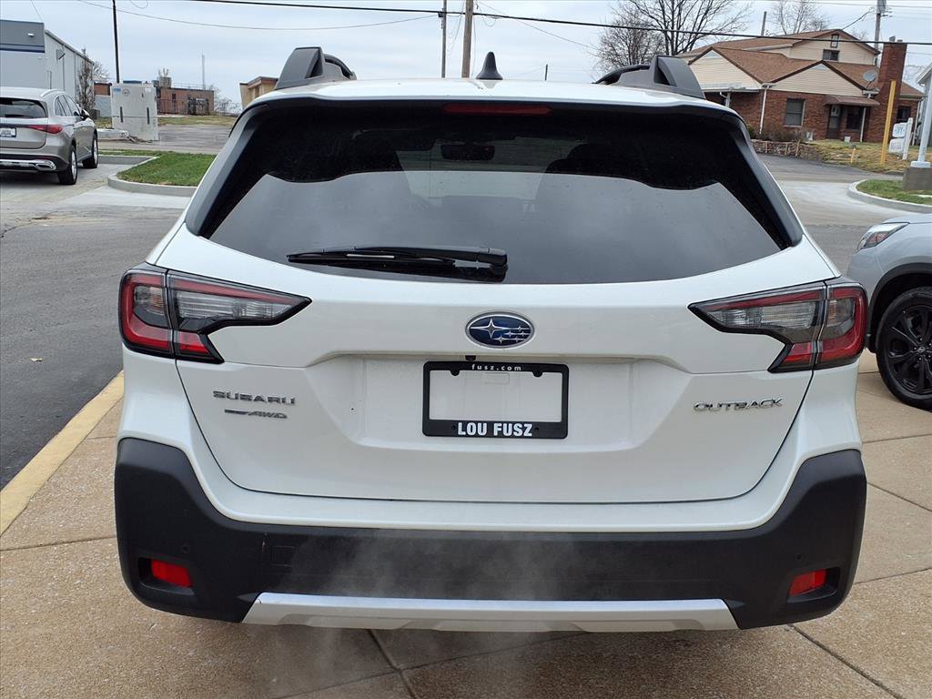 Certified 2025 Subaru Outback Limited image 22