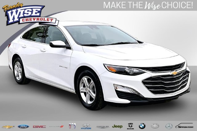 Used 2024 Chevrolet Malibu LT FWD image 1