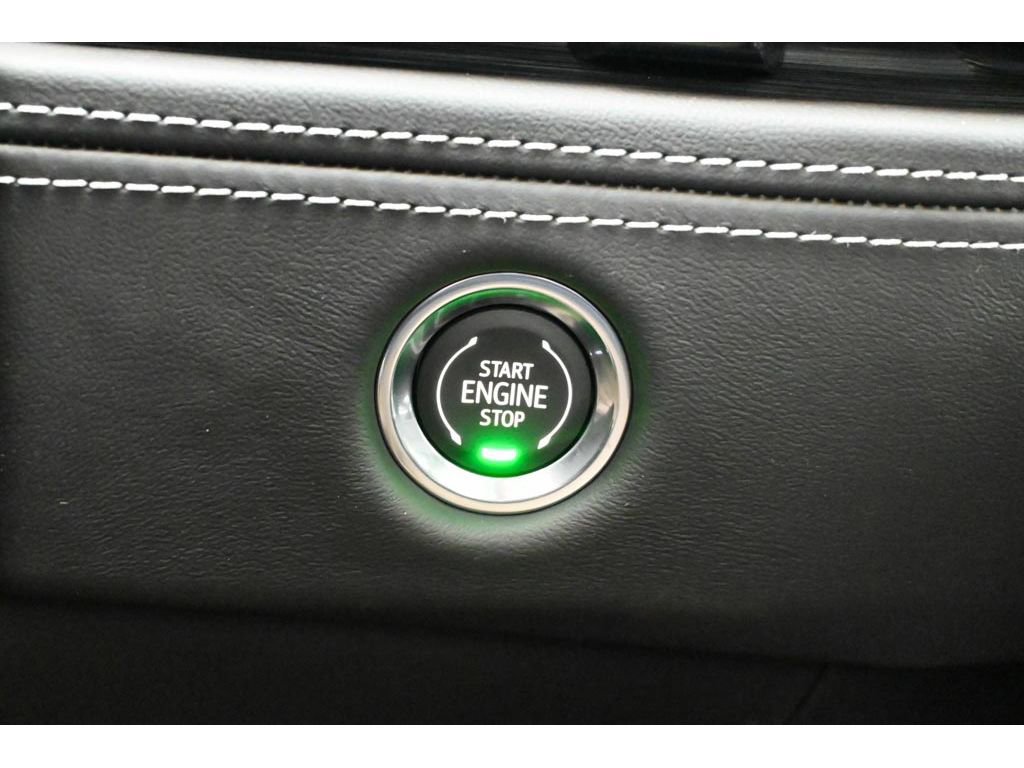New 2026 Cadillac Escalade V AWD/4WD image 31