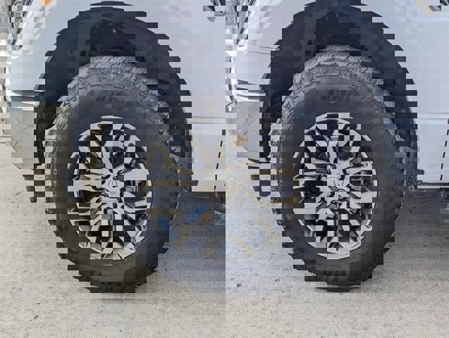 Used 2022 Ford F150 Lariat w/ Equipment Group 501A Mid image 19