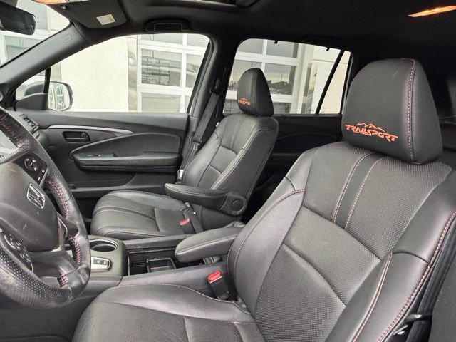 Used 2023 Honda Passport TrailSport image 11