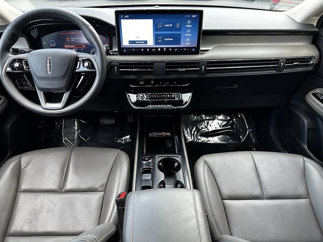 Certified 2024 Lincoln Corsair AWD w/ Equipment Group 101A image 15