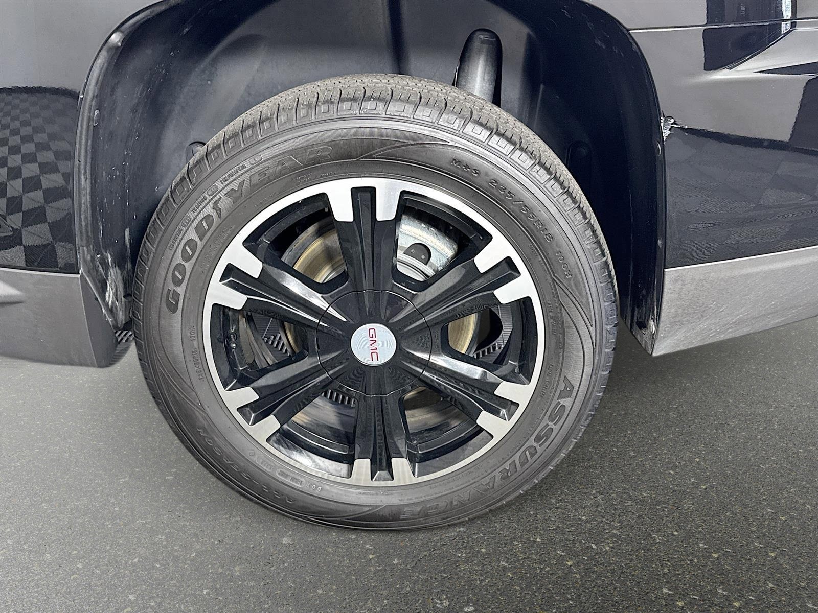 Used 2017 GMC Terrain SLT w/ Open Road Package image 33