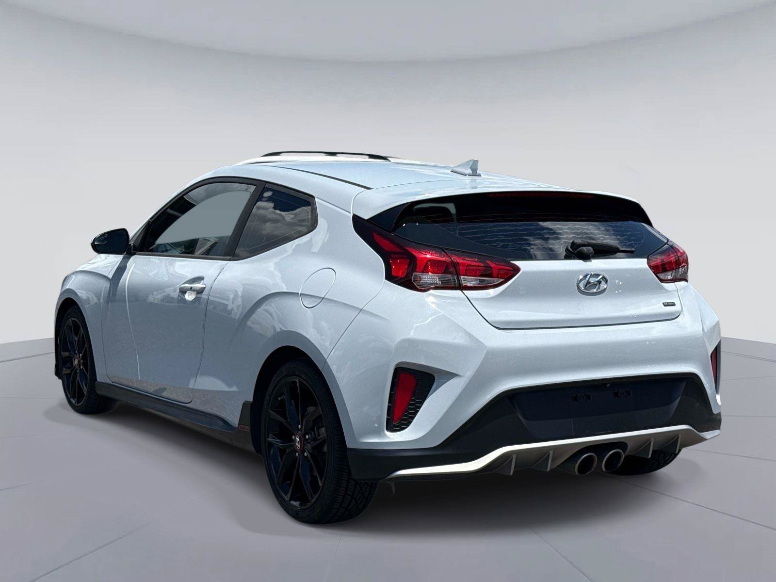 Used 2019 Hyundai Veloster Turbo R-Spec FWD image 5