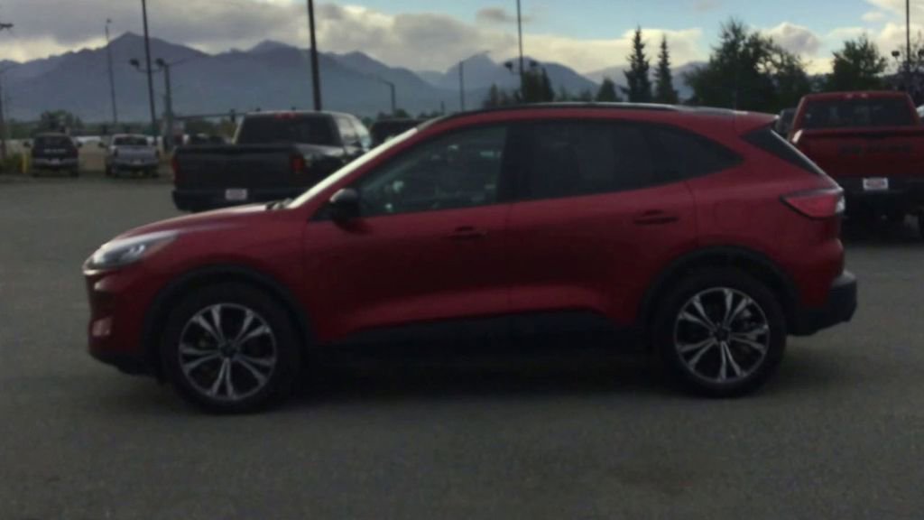 Used 2022 Ford Escape SEL w/ SEL Stealth AWD Package image 5