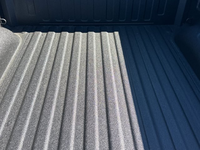 New 2027 RAM 1500 4x4 Crew Cab image 7
