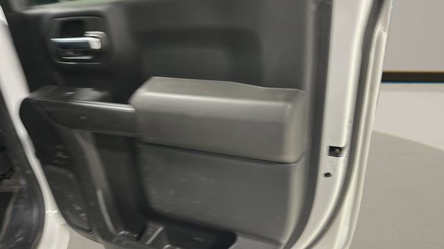 Used 2022 Chevrolet Silverado 1500 Custom w/ LPO, Dark Essentials Package AWD/4WD image 26