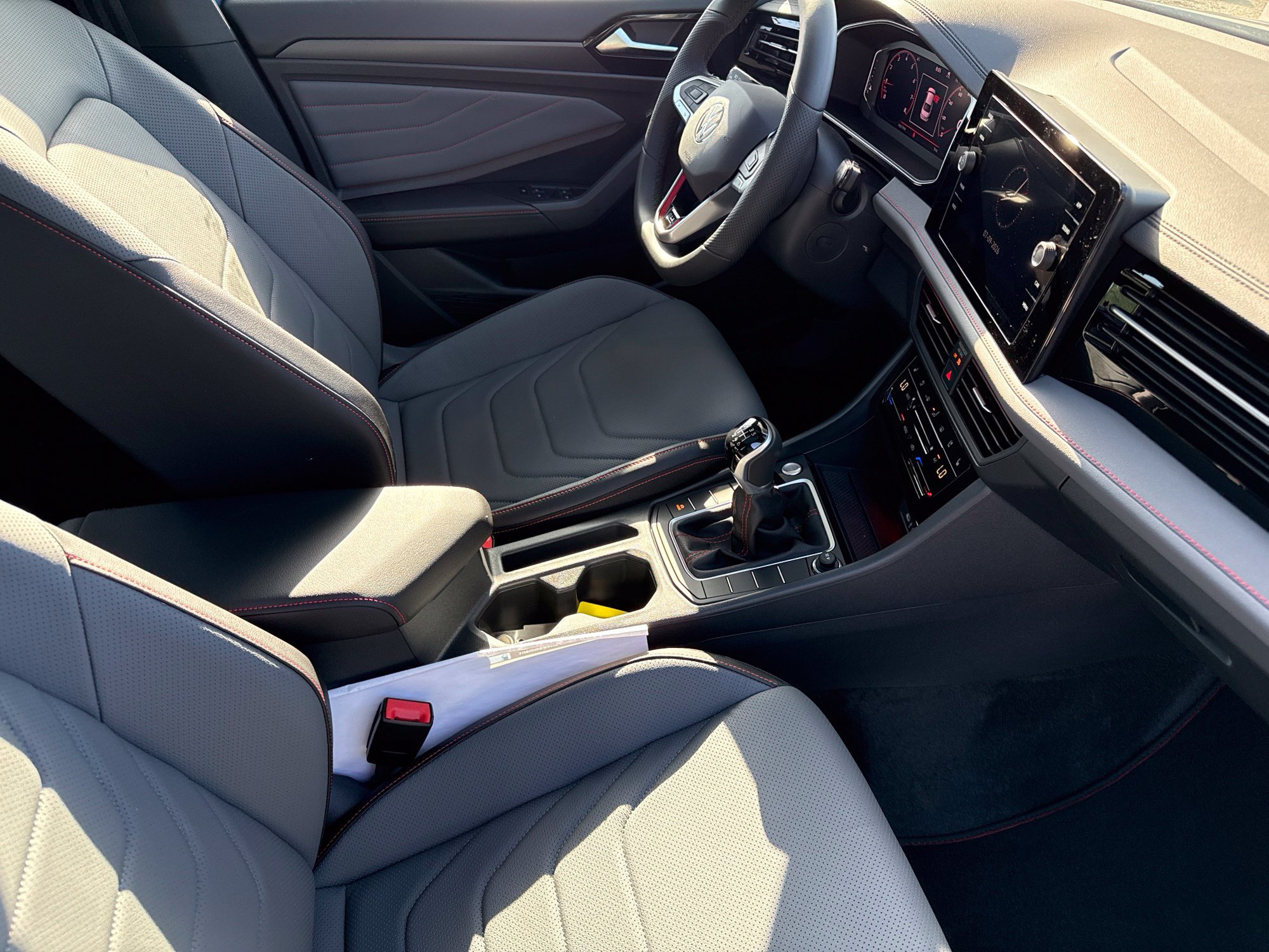 New 2026 Volkswagen Jetta GLI Autobahn FWD image 23