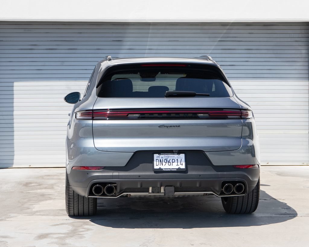 Certified 2026 Porsche Cayenne AWD/4WD image 26