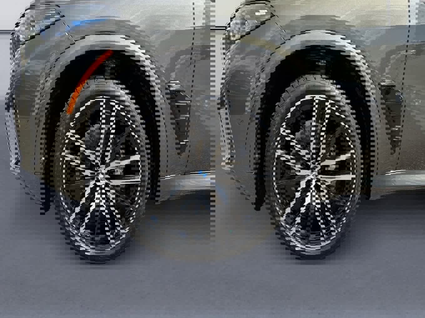 New 2026 BMW X5 xDrive40i w/ M Sport Package image 9