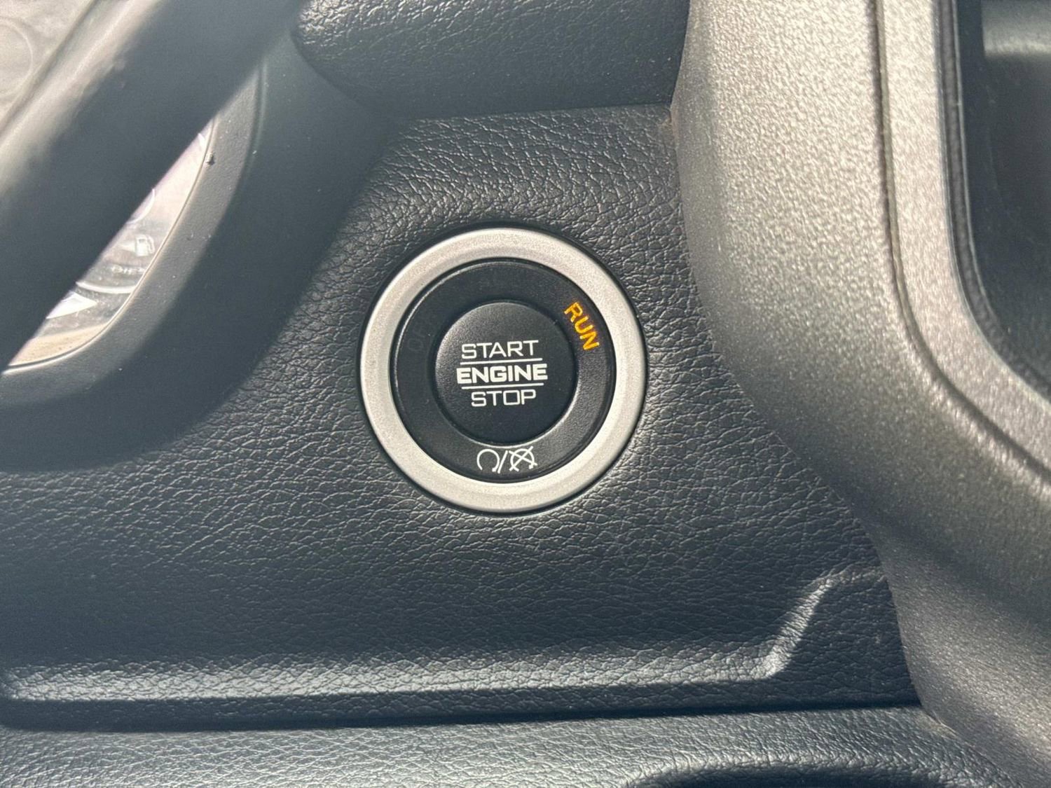 Used 2019 RAM 3500 Tradesman w/ Chrome Appearance Group image 35